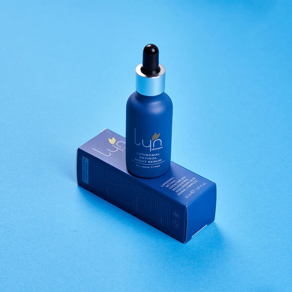 Sérum de noche con retinol liposomal de Lyn